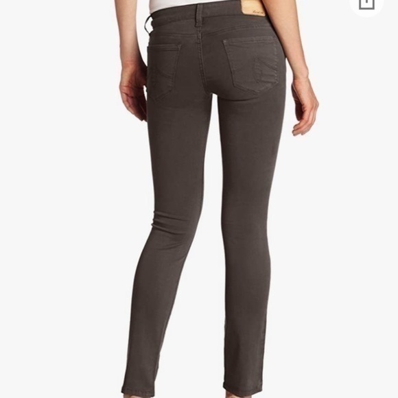 Level 99 Women's Lily Skinny Straight Jean - Picture 4 of 7